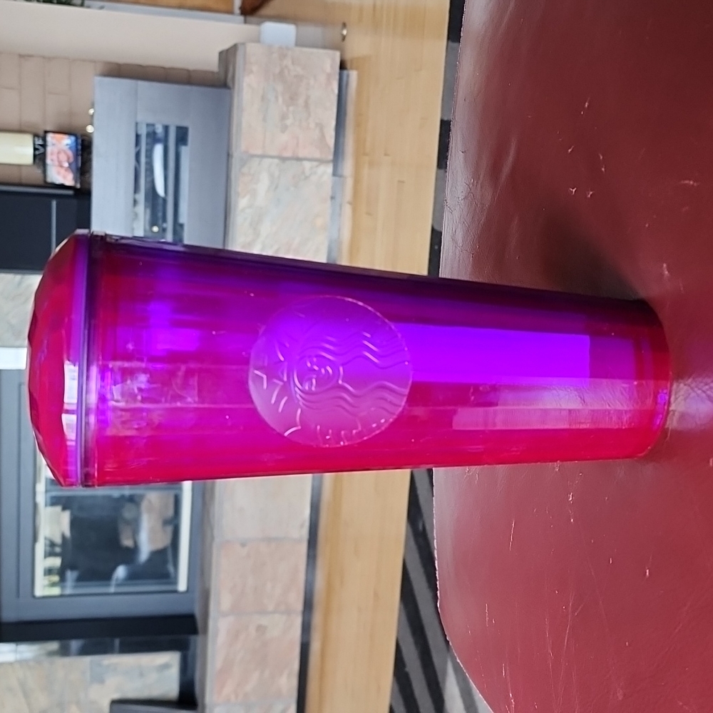 💓HP💓NWT Starbucks: Insulated Tumbler: Iridescent Pink w/ flat-ridges, 24oz